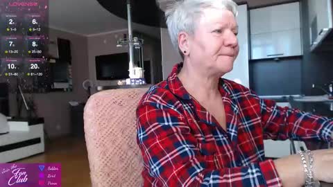 Roxana online show from 09/26/25, 05:55