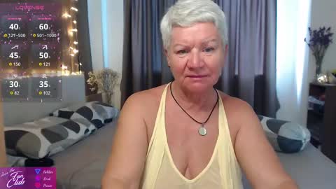 Roxana online show from 05/21/26, 01:12