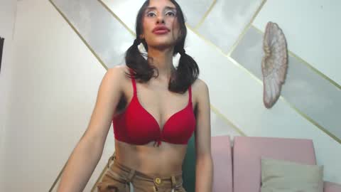   online show from 02/19/25, 12:14