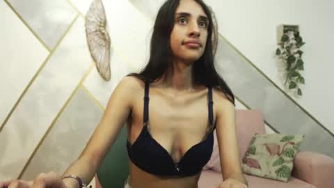   online show from 10/11/25, 07:45