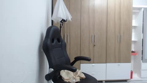 Roxana online show from 01/07/26, 02:19