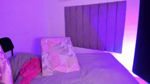 Roxane online show from 01/12/26, 01:22