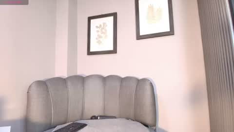 Snapshot of roxanna_moore2 chatting on 06/18/26, 09:14 Roxanna online show from 06/18/26, 09:14