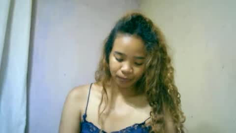 roxanne_98 online show from 09/29/25, 11:20