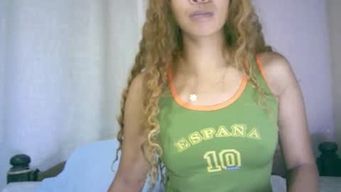 roxanne_98 online show from 11/14/25, 01:37