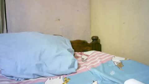 roxanne_98 online show from 12/23/25, 01:58