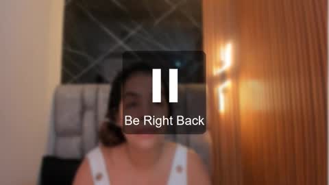 Snapshot of roxanne_dl chatting on 09/27/25, 12:21 Roxanna online show from 09/27/25, 12:21