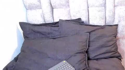 Snapshot of roxanne_dl chatting on 09/29/25, 12:32 Roxanna online show from 09/29/25, 12:32