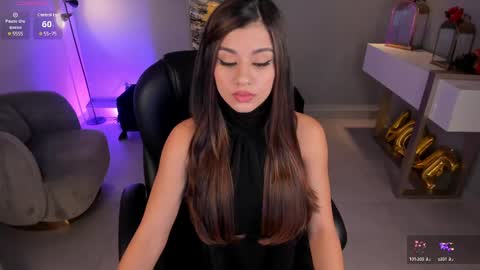 Roxanne Hill  online show from 02/15/25, 12:11