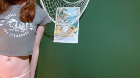 Roxie online show from 09/25/25, 01:53