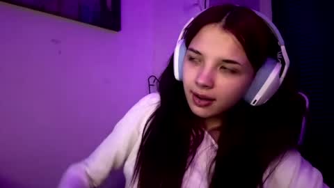 Hana online show from 04/18/26, 07:07