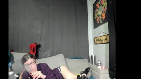 roxihazeleyes online show from 10/13/25, 03:56