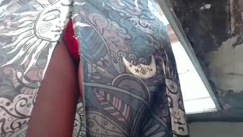 Snapshot of roxxane_purple chatting on 04/20/26, 05:59 Florecita online show from 04/20/26, 05:59