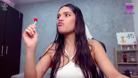 roxxi_2110 online show from 10/05/25, 01:59