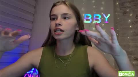 Snapshot of roxxxie_reid chatting on 05/02/26, 07:30 Roxieex ABBY online show from 05/02/26, 07:30