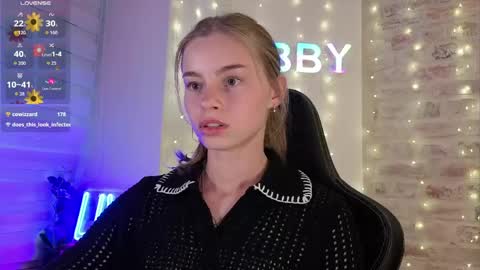 Snapshot of roxxxie_reid chatting on 05/30/26, 06:27 Roxieex ABBY online show from 05/30/26, 06:27