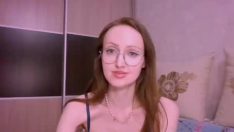 Roxxy Wharton online show from 03/22/26, 06:00