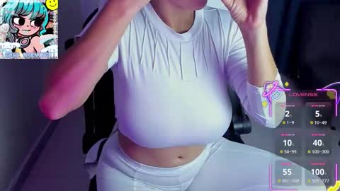 Annah  online show from 09/30/25, 08:19