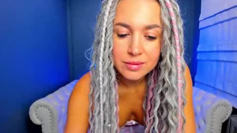 Snapshot of roxy_mars chatting on 10/09/25, 02:31 Roxy online show from 10/09/25, 02:31