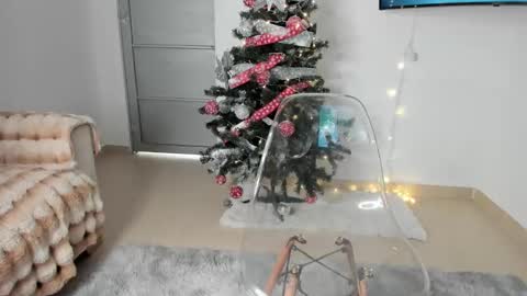 R O X Y  online show from 12/08/24, 10:03