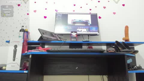 Snapshot of roxy_rebel chatting on 05/09/26, 03:12 roxy online show from 05/09/26, 03:12