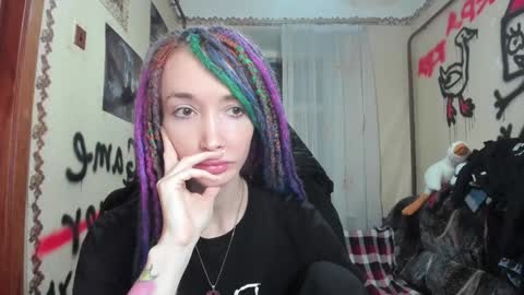 Roxy online show from 12/30/24, 07:42