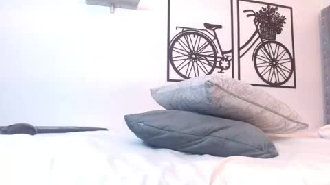 roxy_stone1 online show from 02/12/25, 10:48