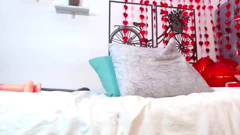 roxy_stone1 online show from 02/15/25, 07:39