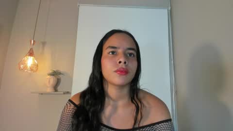 Snapshot of roxy_stone1 chatting on 05/29/26, 07:56 roxy_stone1 online show from 05/29/26, 07:56