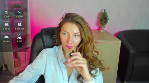 Snapshot of roxy_the_daedevill chatting on 12/17/24, 06:24 roxy_the_daedevill online show from 12/17/24, 06:24
