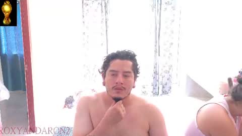 Snapshot of roxyandaron2 chatting on 06/16/26, 03:14 RoxyAron online show from 06/16/26, 03:14