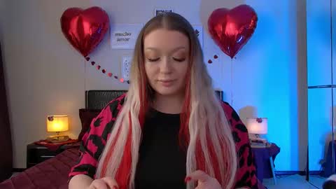 Snapshot of roxystormer chatting on 02/22/26, 06:02 RoxyStormer online show from 02/22/26, 06:02