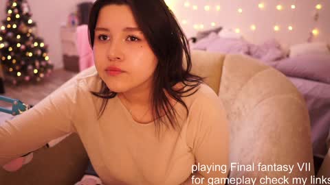 roxysuh online show from 02/04/25, 12:00