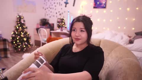 roxysuh online show from 02/19/25, 11:06