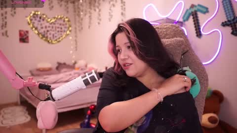 roxysuh online show from 11/16/25, 08:09