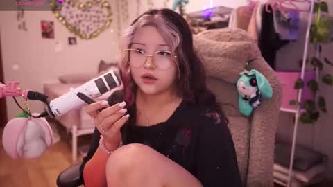 roxysuh online show from 12/02/25, 07:47