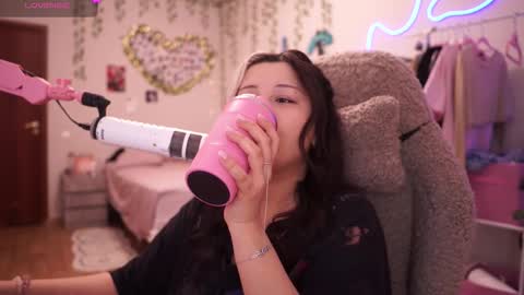 roxysuh online show from 02/27/26, 08:25