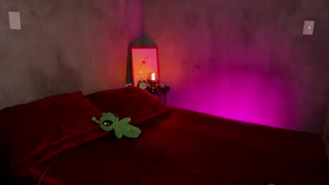 val online show from 05/14/26, 10:27