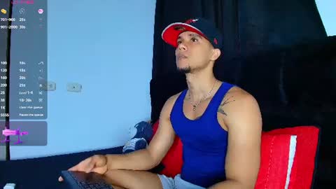 Snapshot of roy_barney chatting on 07/12/26, 04:53 ANTONIO online show from 07/12/26, 04:53