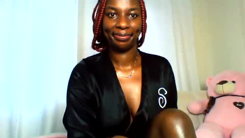 Snapshot of royal_petite10 chatting on 07/26/26, 11:28 kate online show from 07/26/26, 11:28