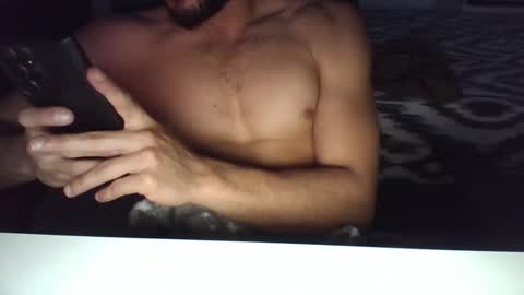 Snapshot of royjames1 chatting on 02/21/26, 10:33 royjames1 online show from 02/21/26, 10:33