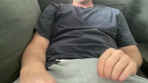 roythegil online show from 09/26/25, 04:33