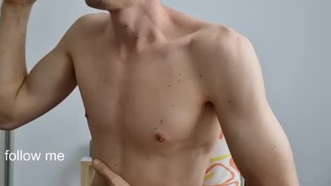 Roy online show from 04/11/26, 03:11