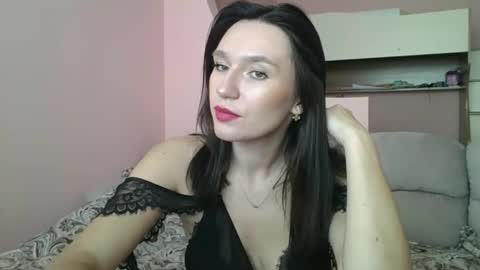 Snapshot of roza05x chatting on 09/17/25, 09:33 Roza05x online show from 09/17/25, 09:33