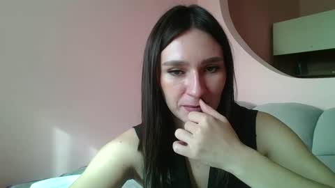 Snapshot of roza05x chatting on 10/13/25, 09:31 Roza05x online show from 10/13/25, 09:31