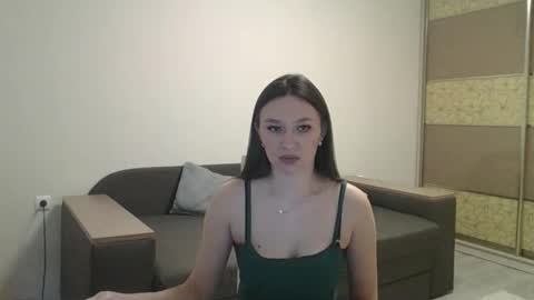 Roza05x online show from 04/17/26, 09:45