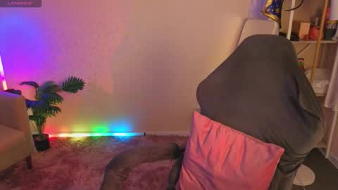 Roziett online show from 03/27/26, 08:59