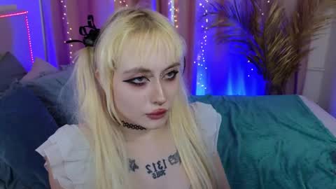 Rraffaellka online show from 05/27/26, 01:57