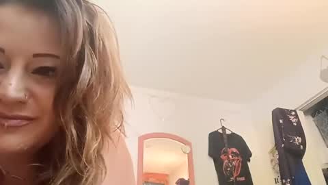 rraineonme online show from 07/12/26, 07:38