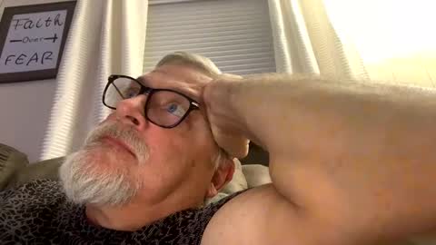 rs006 online show from 11/21/25, 03:38